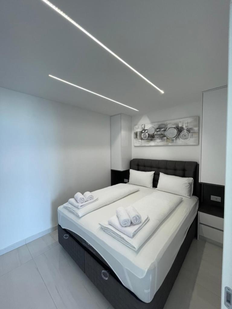 Villa San Sebastian-Direct Sea View Baska  Exterior photo